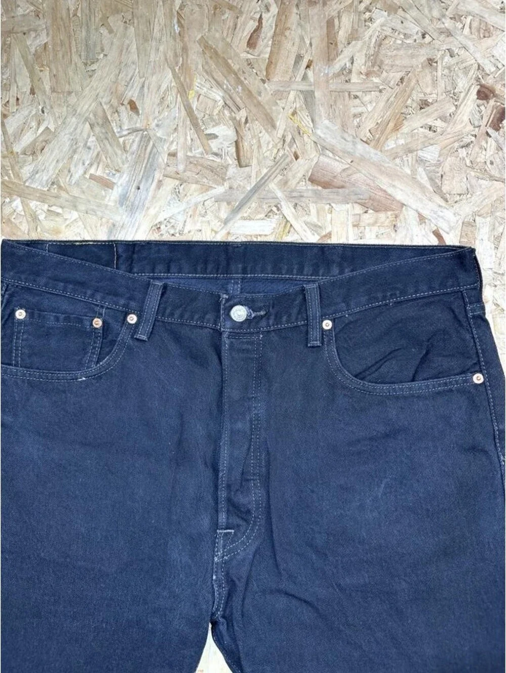 Levis 501 Original Fit Jeans Mens 38x29 Dark Wash Indigo Blue Denim Button Fly